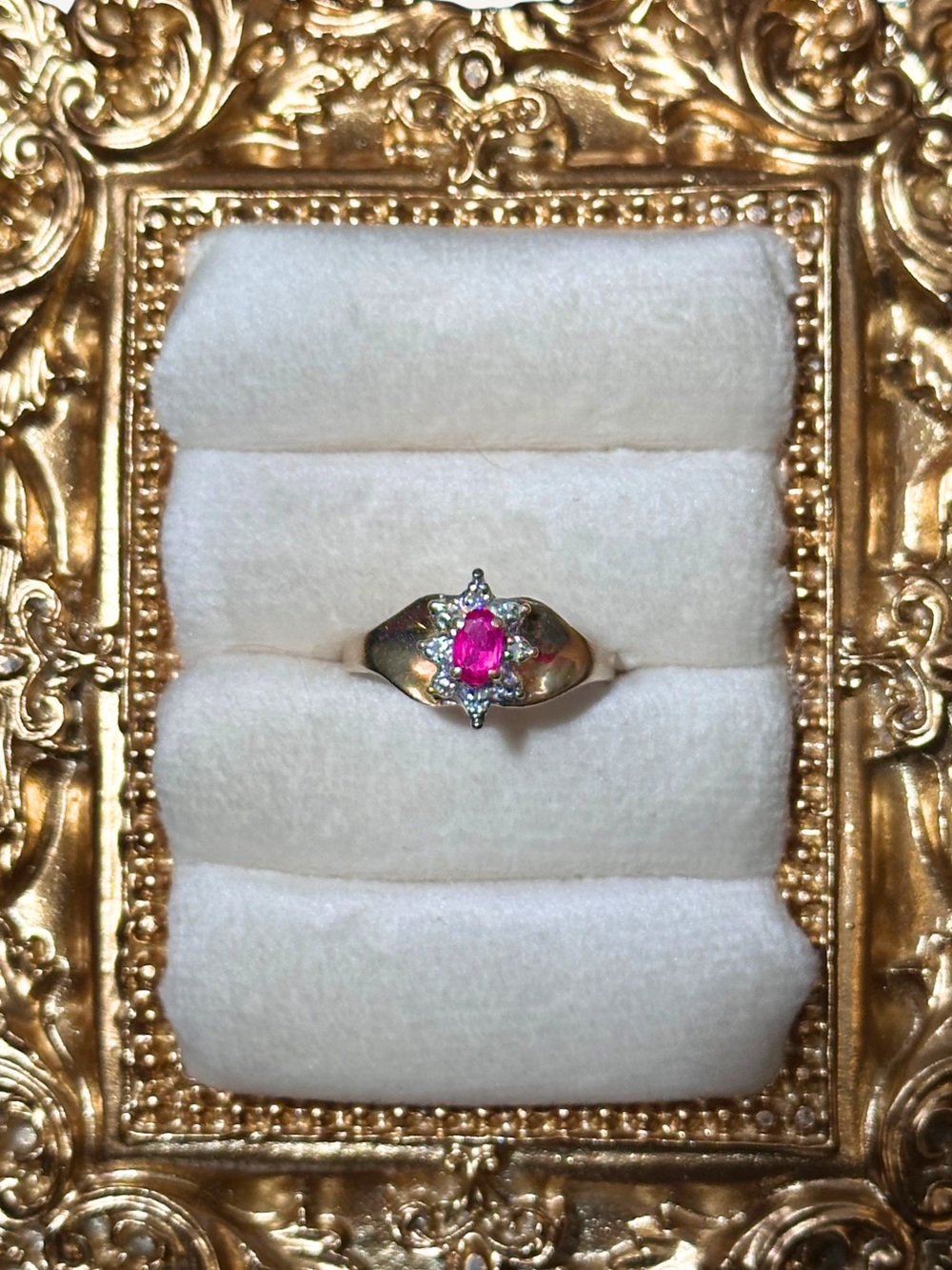 Vintage 10K Gold Ruby & Diamond Star Halo Ring Sz 6.75 1.84g Estate Jewelry